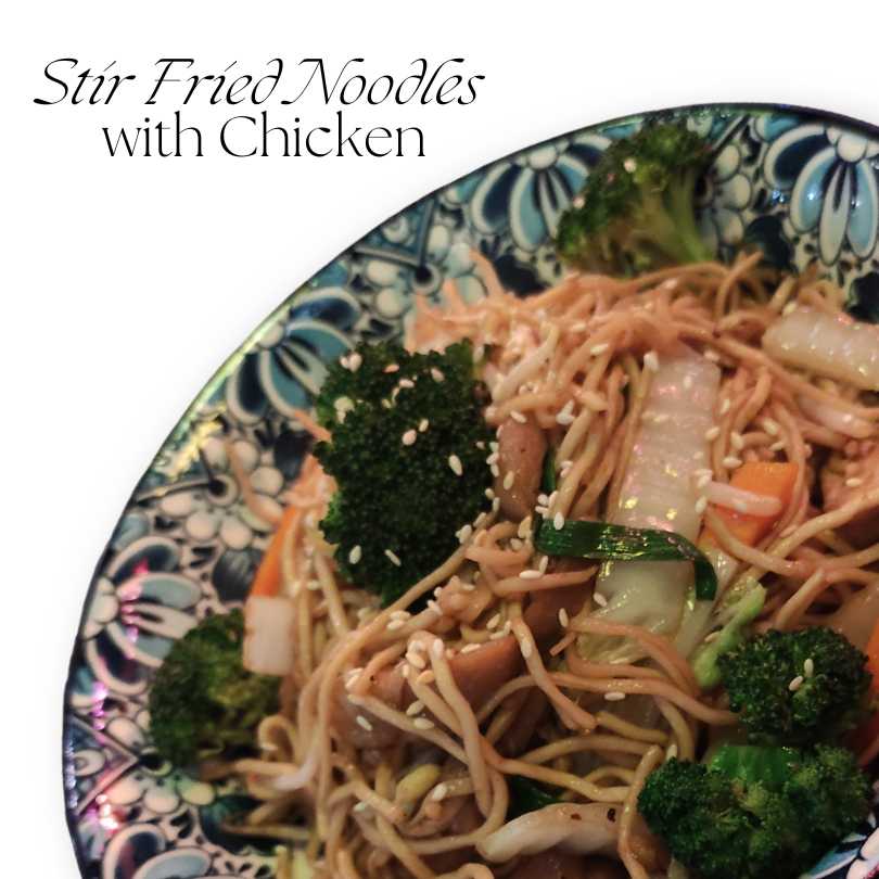 troi oi 1 Stir Fried Egg Noodles with Beef or Chicken